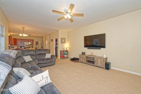 8 Jordan Lane Glenville NY 12302