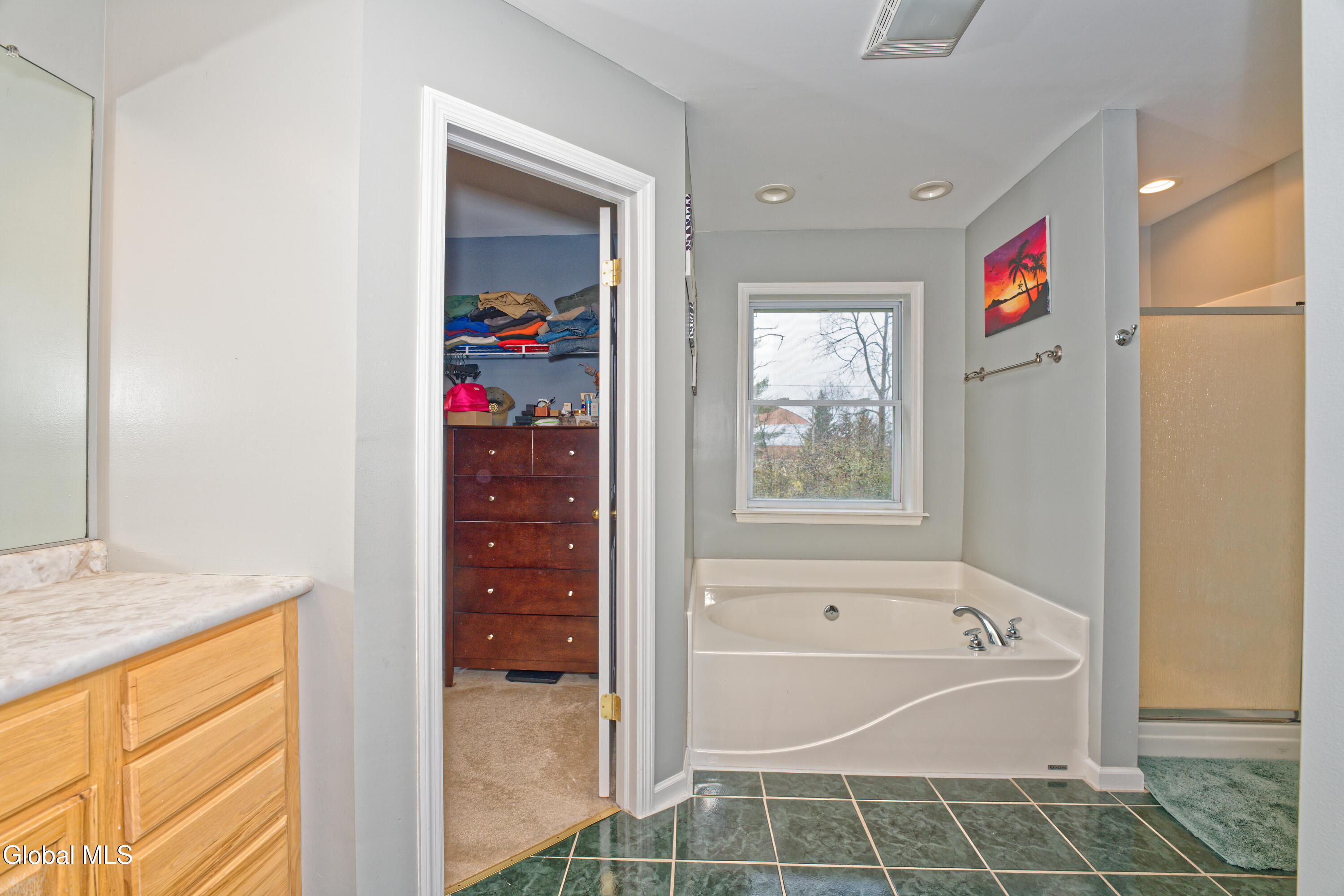 8 Jordan Lane Glenville NY 12302