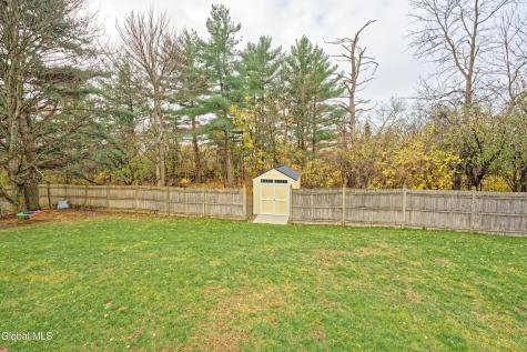 8 Jordan Lane Glenville NY 12302