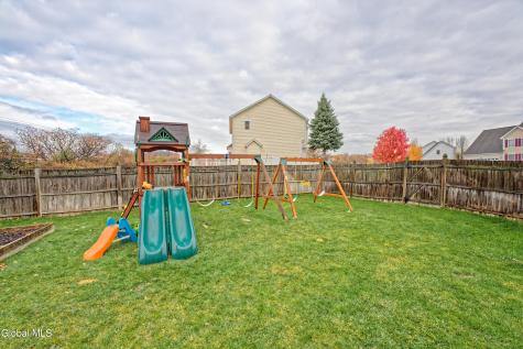 8 Jordan Lane Glenville NY 12302