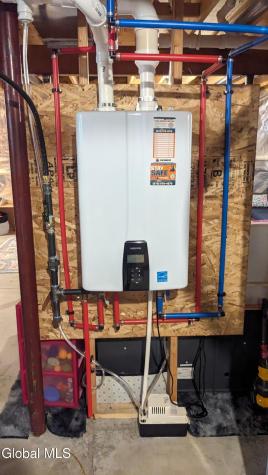 8 Jordan Lane Glenville NY 12302