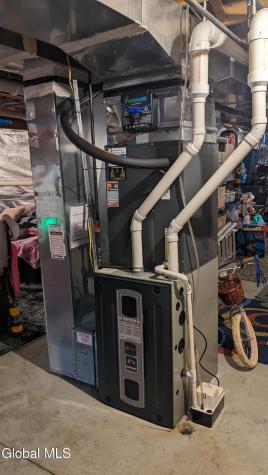 8 Jordan Lane Glenville NY 12302