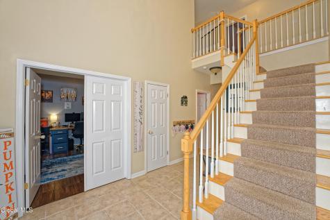 8 Jordan Lane Glenville NY 12302