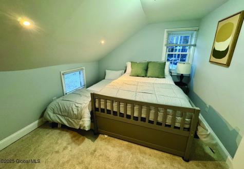 247 Maple Avenue Saratoga Springs NY 12866