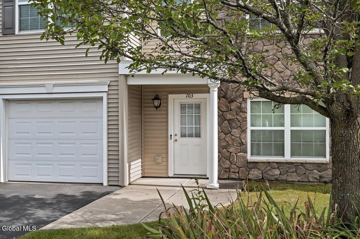 103 Worthington Terrace Wynantskill NY 12198