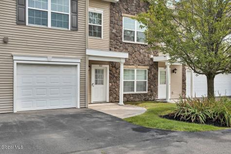 103 Worthington Terrace Wynantskill NY 12198
