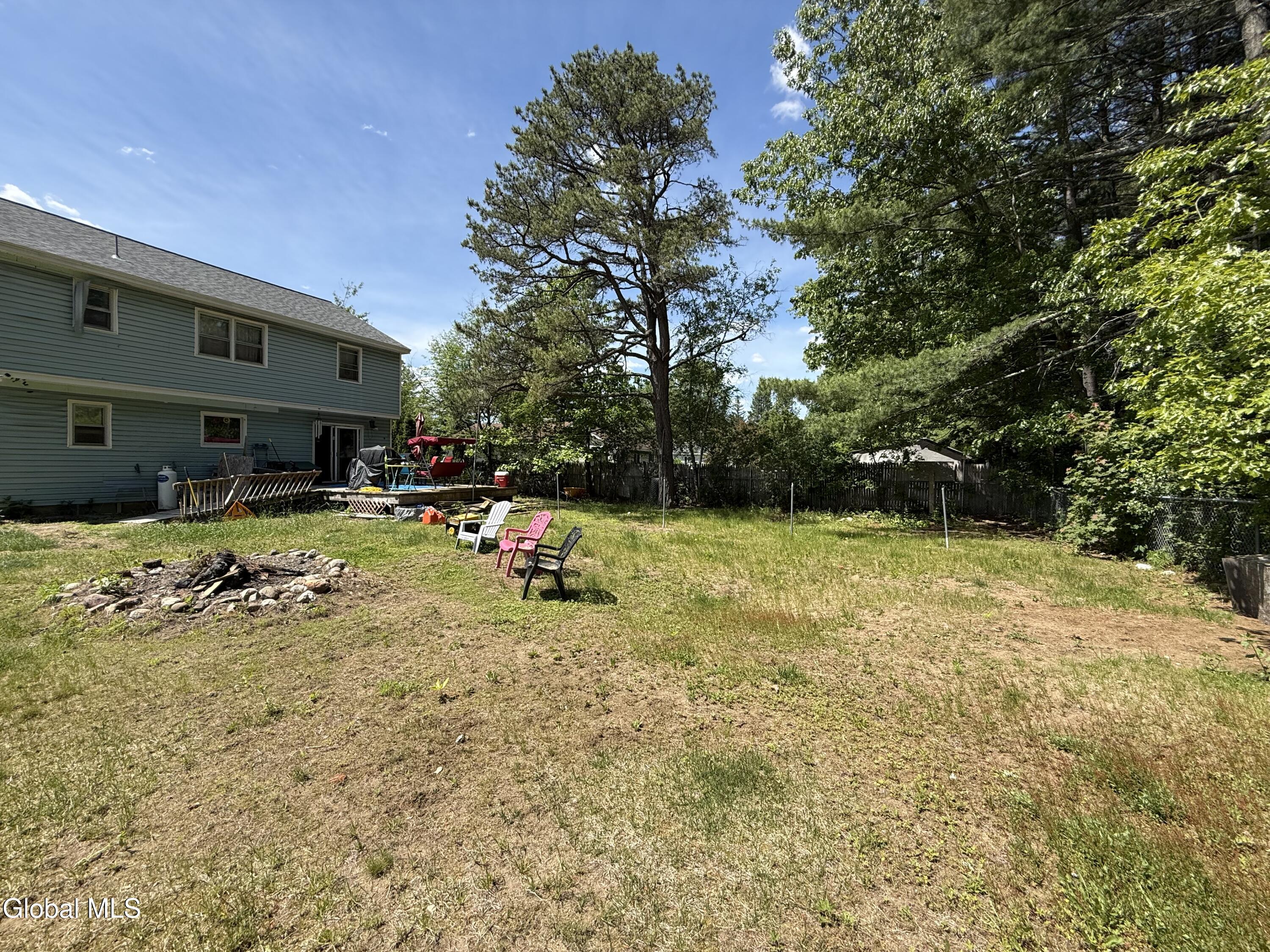 25 Merritt Road Queensbury NY 12804
