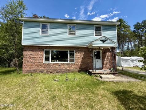 25 Merritt Road Queensbury NY 12804