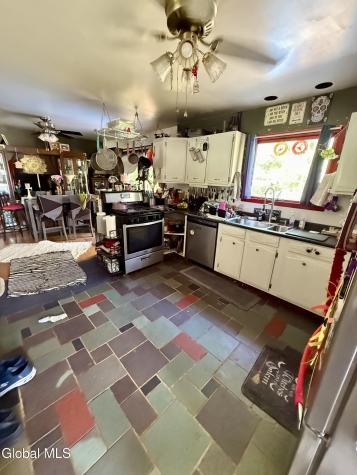 25 Merritt Road Queensbury NY 12804