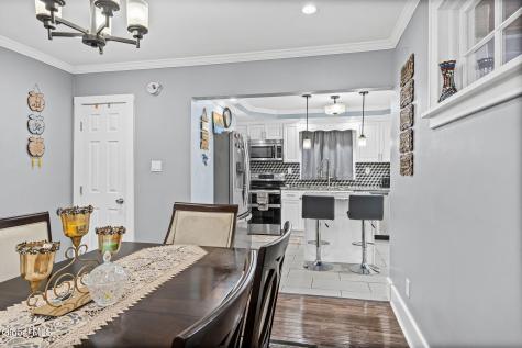 1126 Ardsley Road Schenectady NY 12308