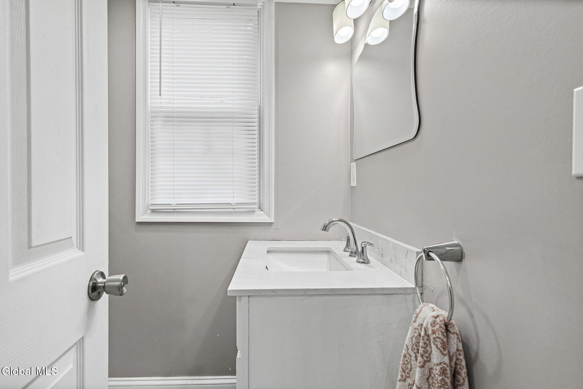 1126 Ardsley Road Schenectady NY 12308