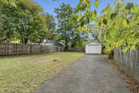 1126 Ardsley Road Schenectady NY 12308