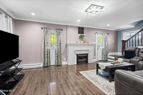 1126 Ardsley Road Schenectady NY 12308
