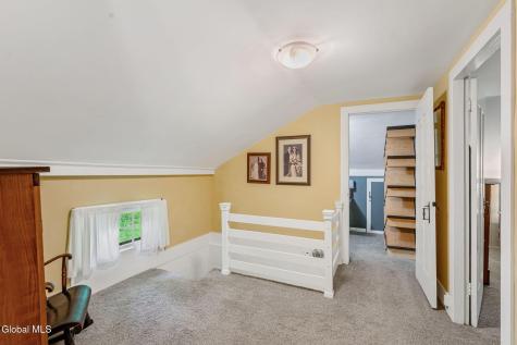 115 Bunker Hill Road Valley Falls NY 12185