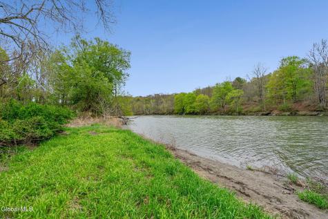 115 Bunker Hill Road Valley Falls NY 12185