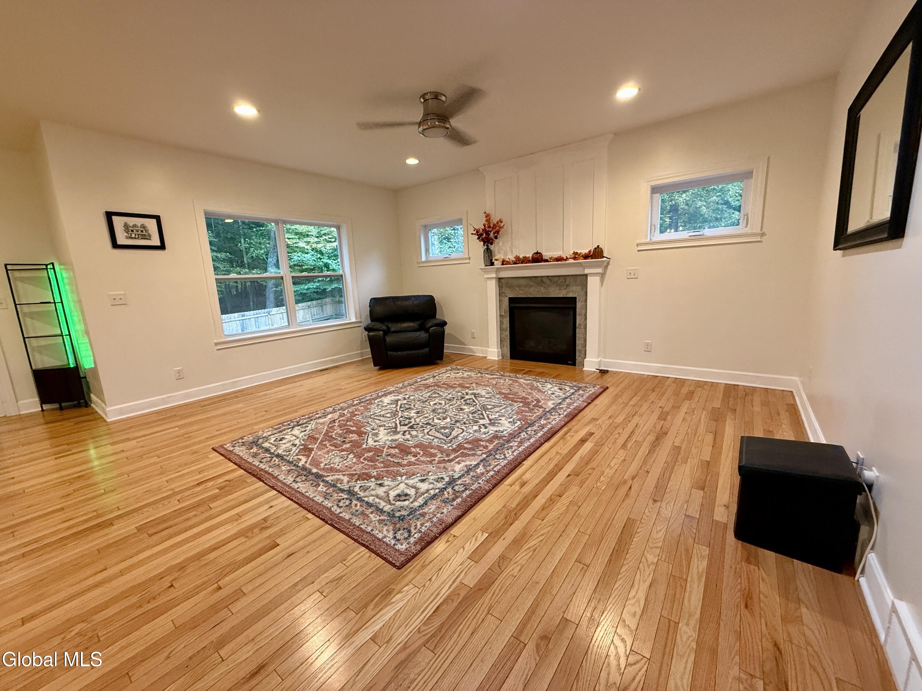 10 Ushu Court Gansevoort NY 12831