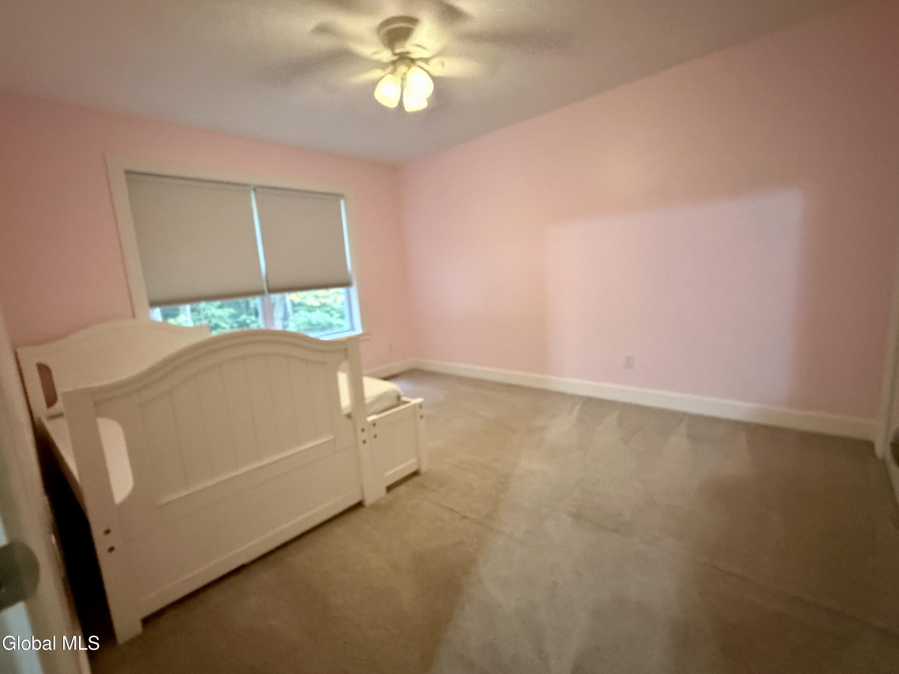 10 Ushu Court Gansevoort NY 12831