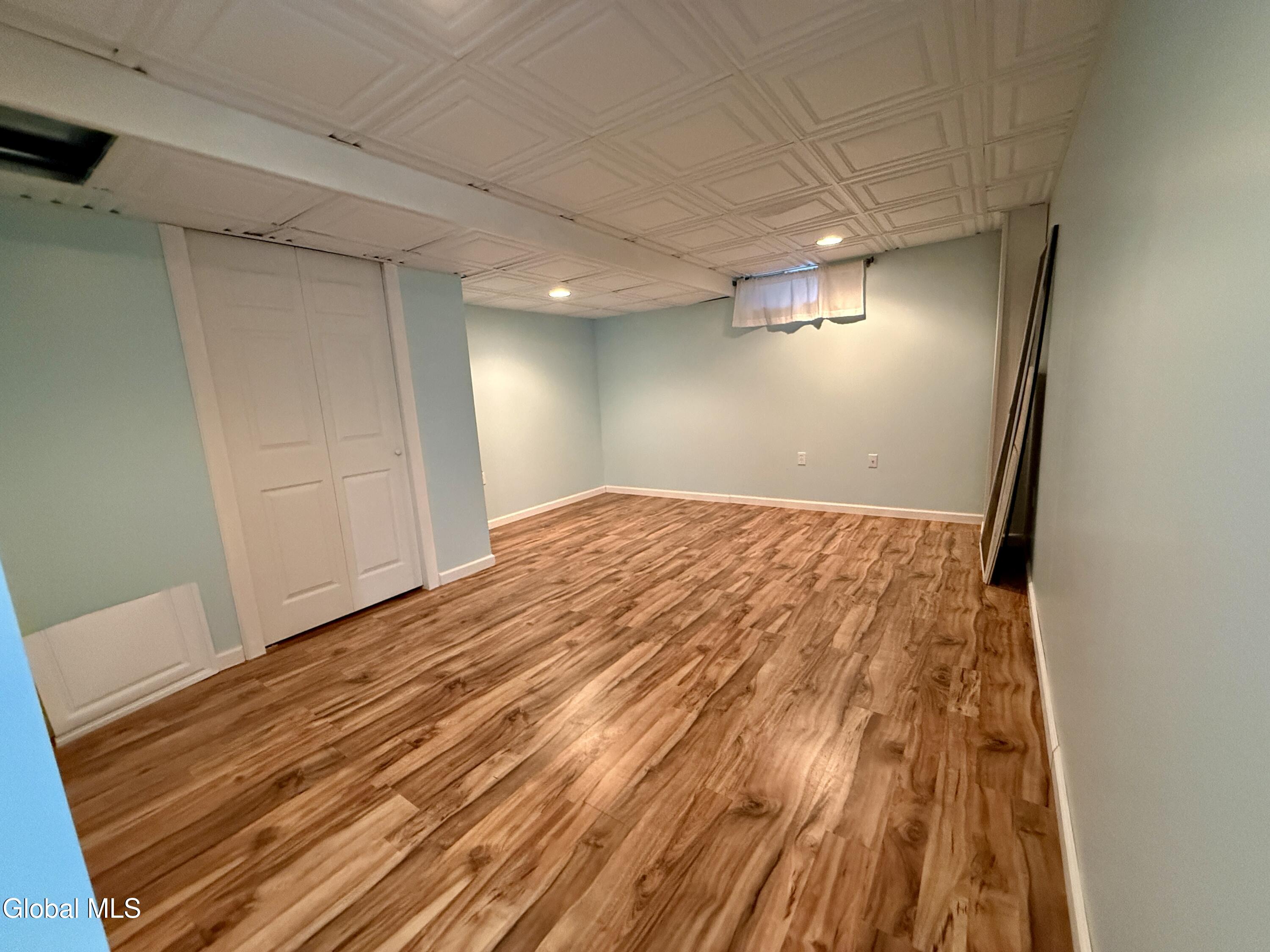 10 Ushu Court Gansevoort NY 12831