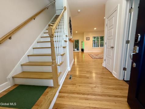 10 Ushu Court Gansevoort NY 12831