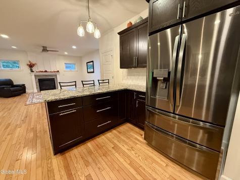 10 Ushu Court Gansevoort NY 12831
