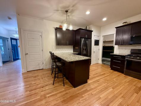 10 Ushu Court Gansevoort NY 12831