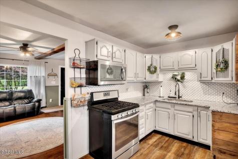95 Locust Park Albany NY 12205
