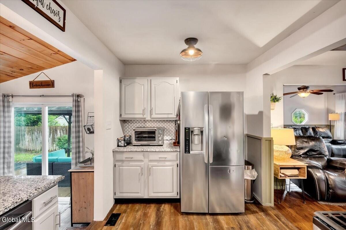 95 Locust Park Albany NY 12205