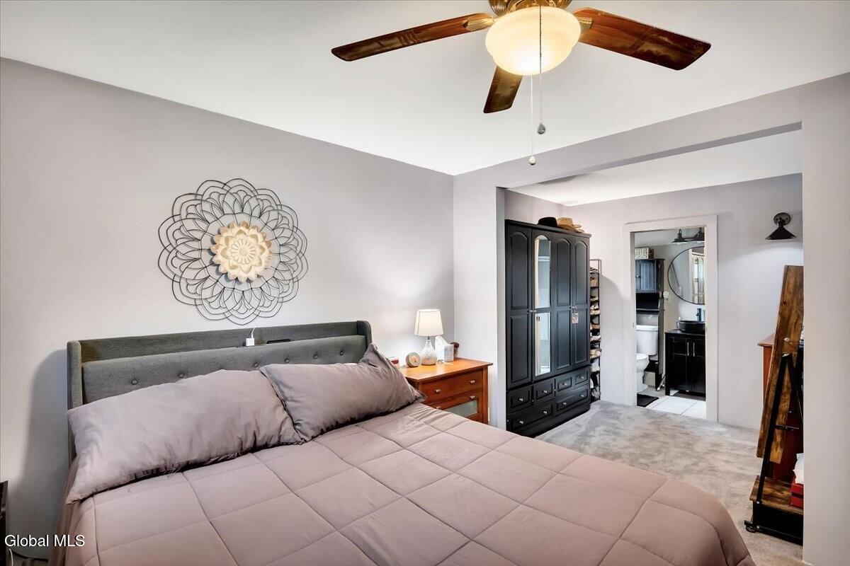 95 Locust Park Albany NY 12205