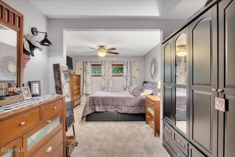 95 Locust Park Albany NY 12205