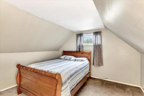 95 Locust Park Albany NY 12205