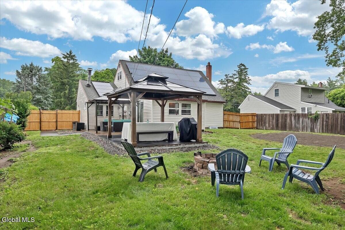 95 Locust Park Albany NY 12205