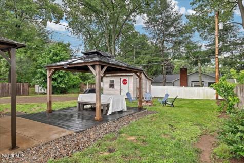 95 Locust Park Albany NY 12205