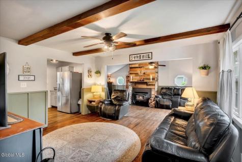 95 Locust Park Albany NY 12205