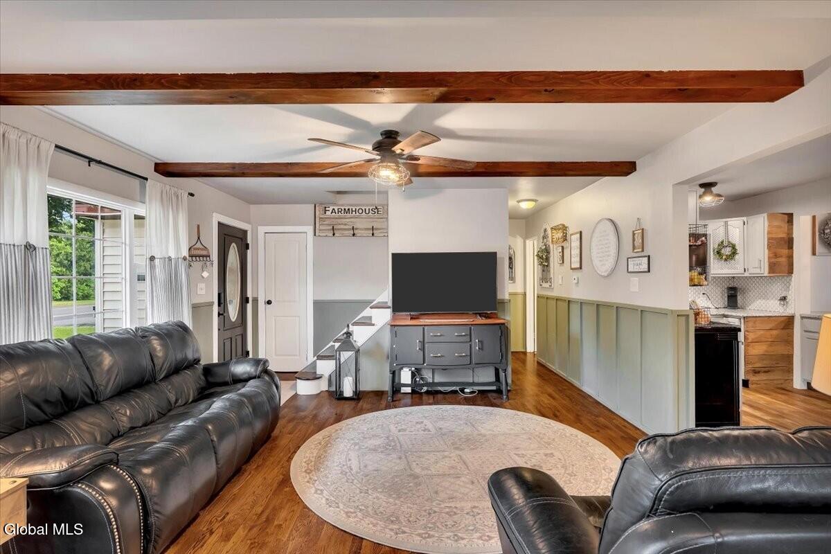 95 Locust Park Albany NY 12205