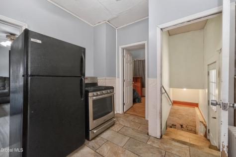 15 Vly Road Colonie NY 12205