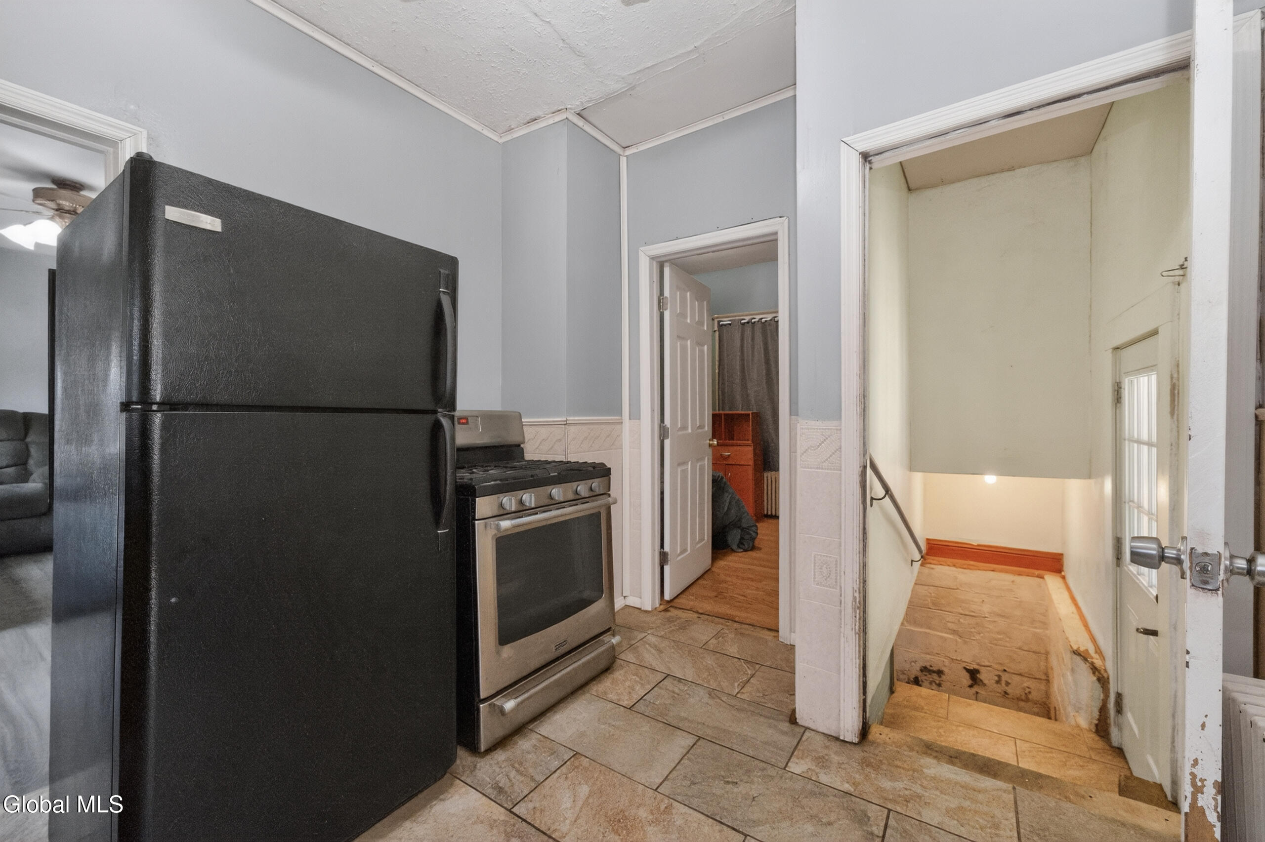 15 Vly Road Colonie NY 12205