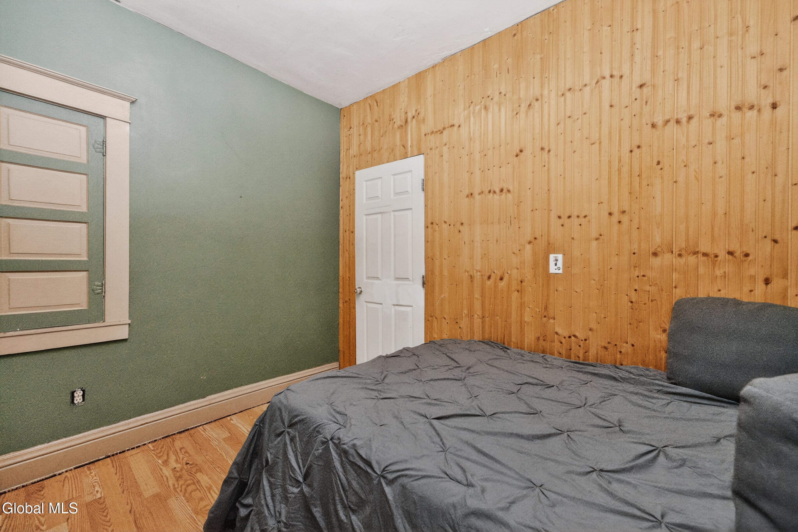 15 Vly Road Colonie NY 12205