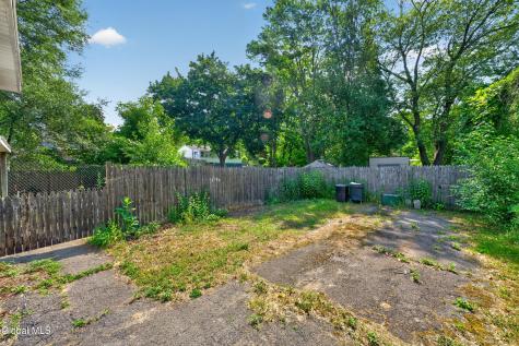 15 Vly Road Colonie NY 12205