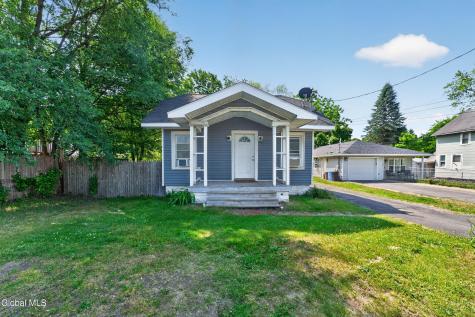15 Vly Road Colonie NY 12205