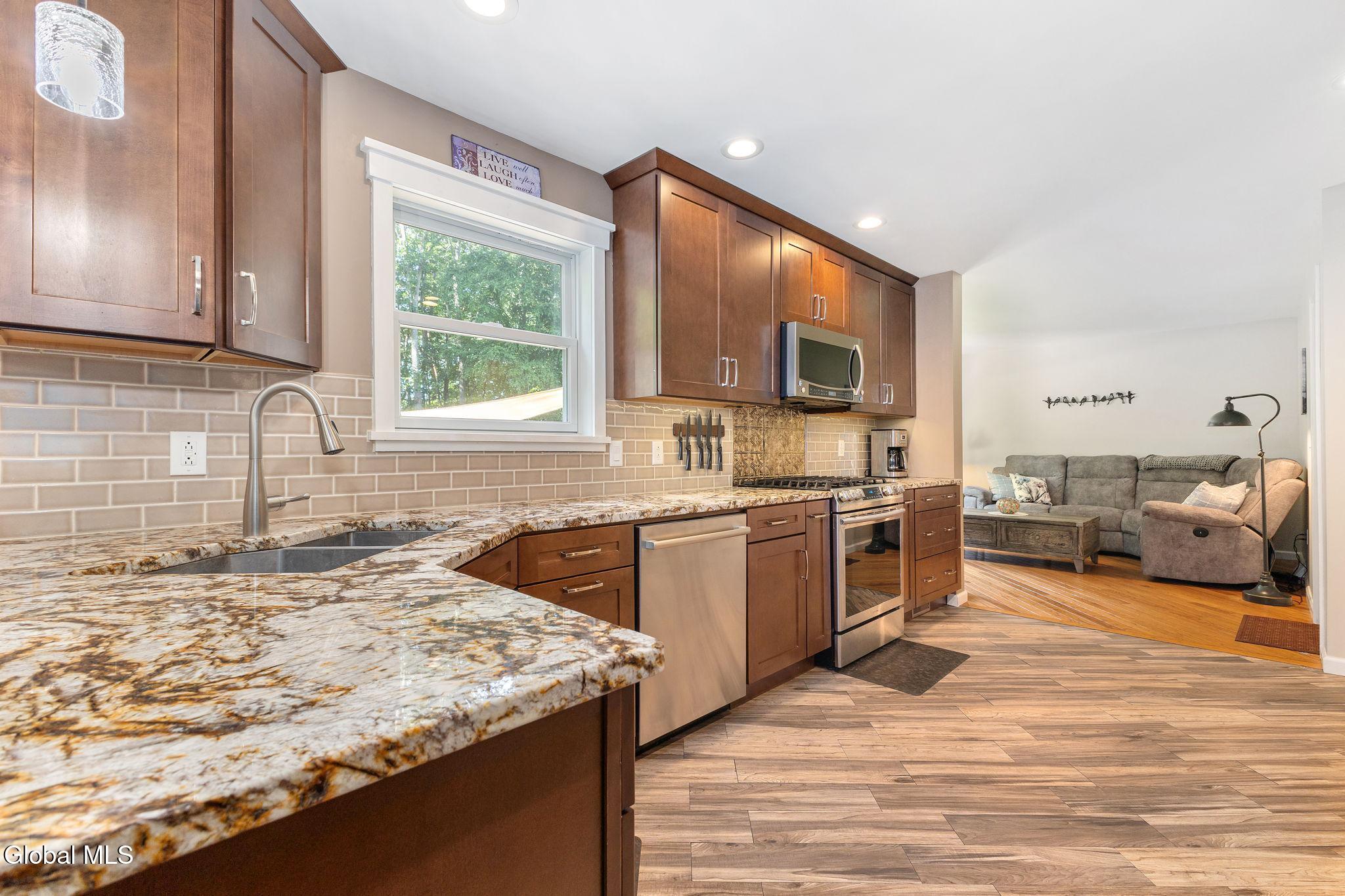 3 Pineridge Court Greenfield NY 12833
