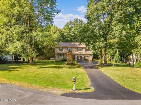 3 Pineridge Court Greenfield NY 12833