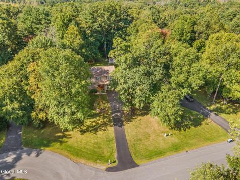 3 Pineridge Court Greenfield NY 12833
