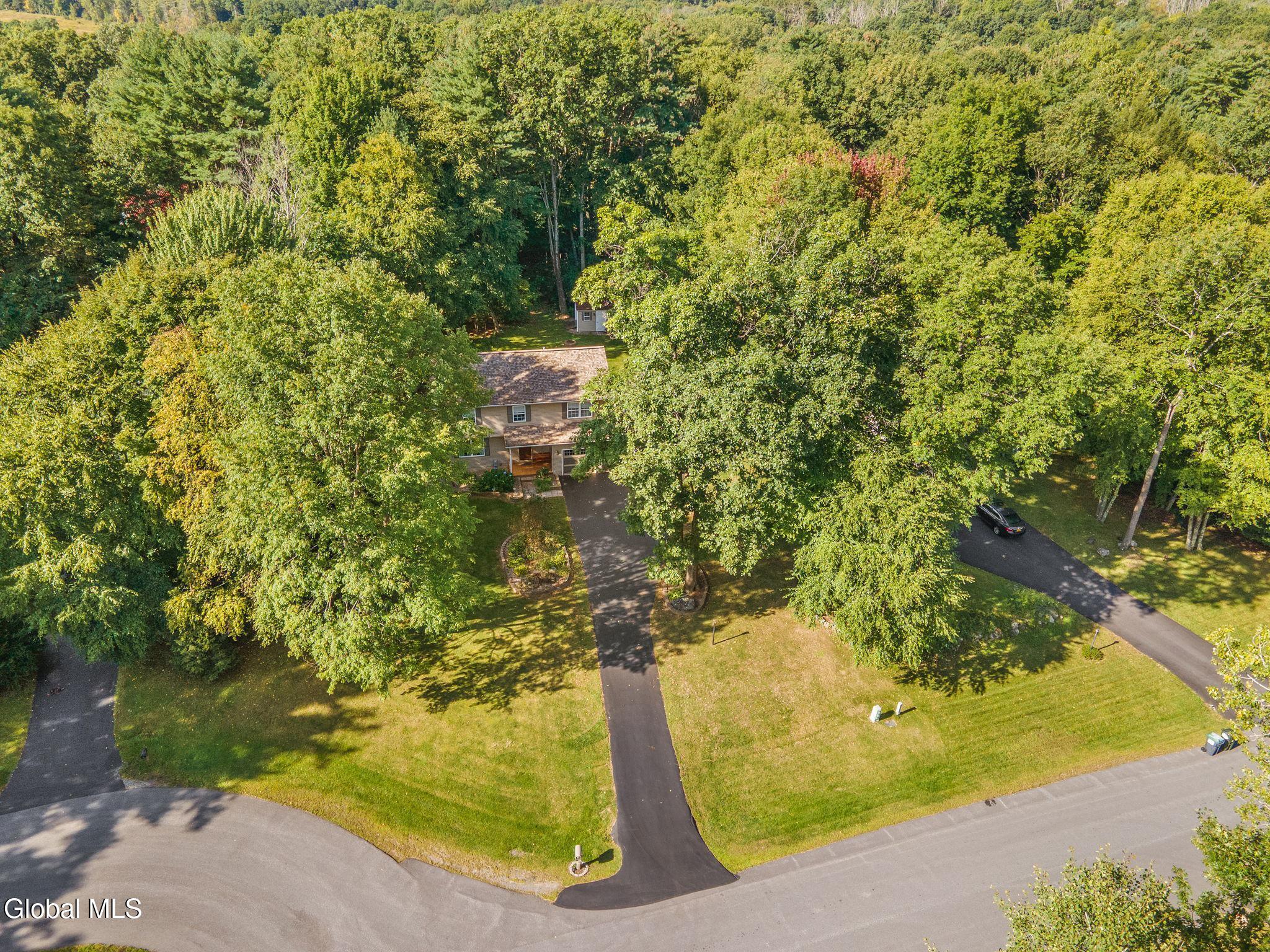 3 Pineridge Court Greenfield NY 12833