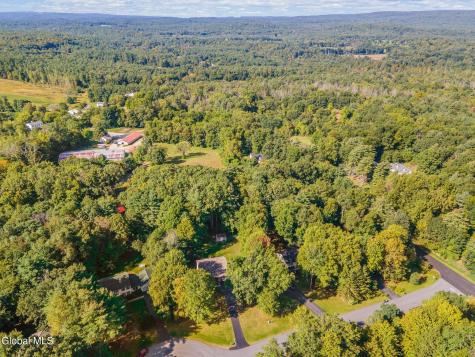 3 Pineridge Court Greenfield NY 12833