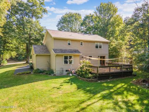3 Pineridge Court Greenfield NY 12833