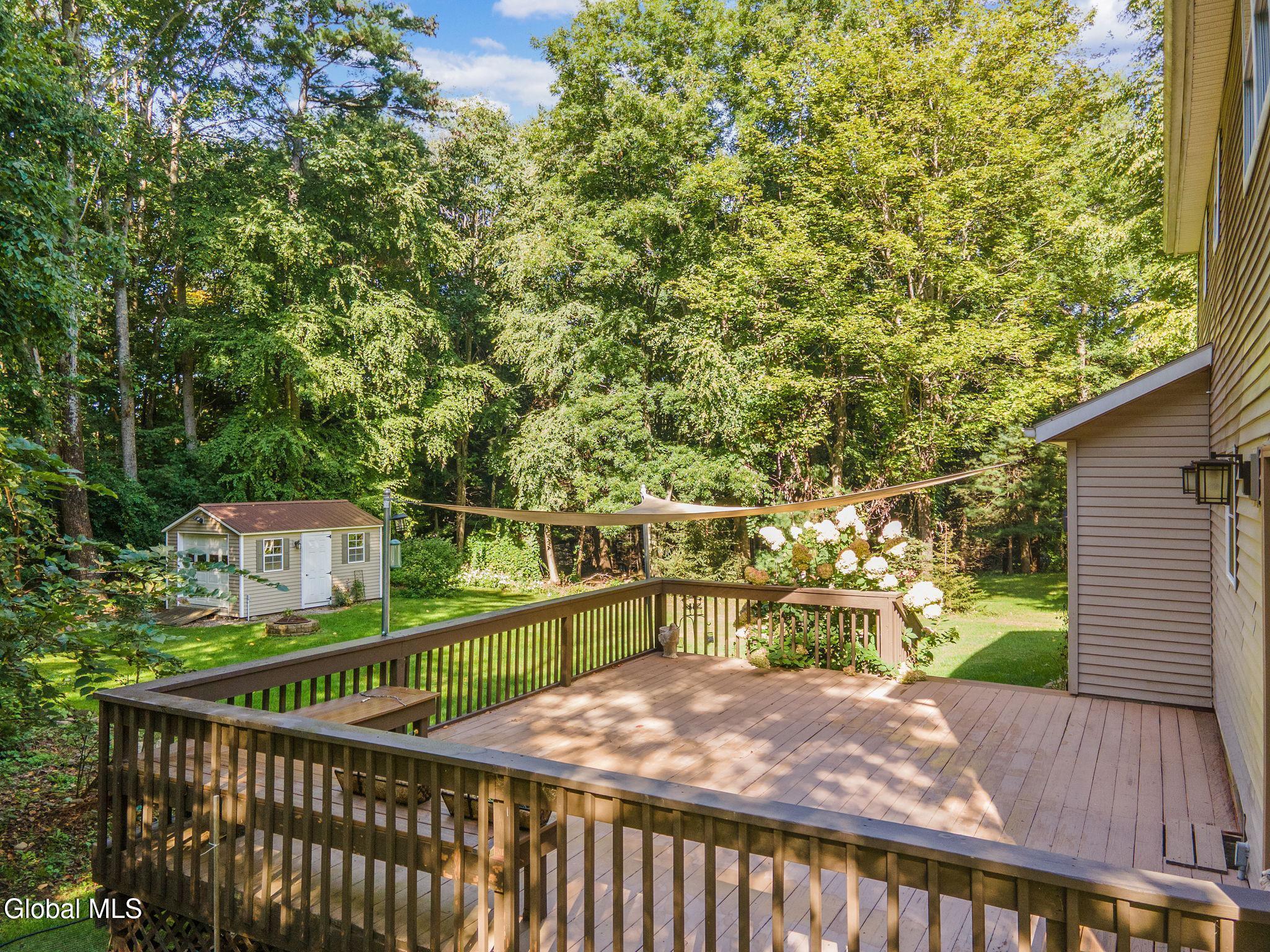 3 Pineridge Court Greenfield NY 12833