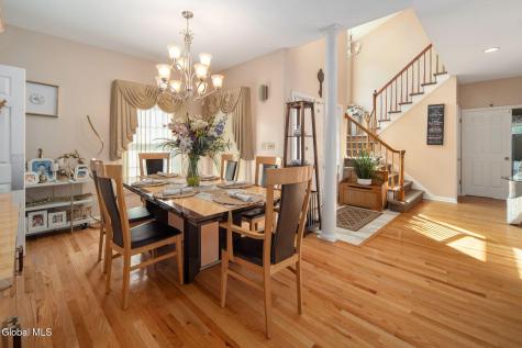 302 Quidor Court Slingerlands NY 12159