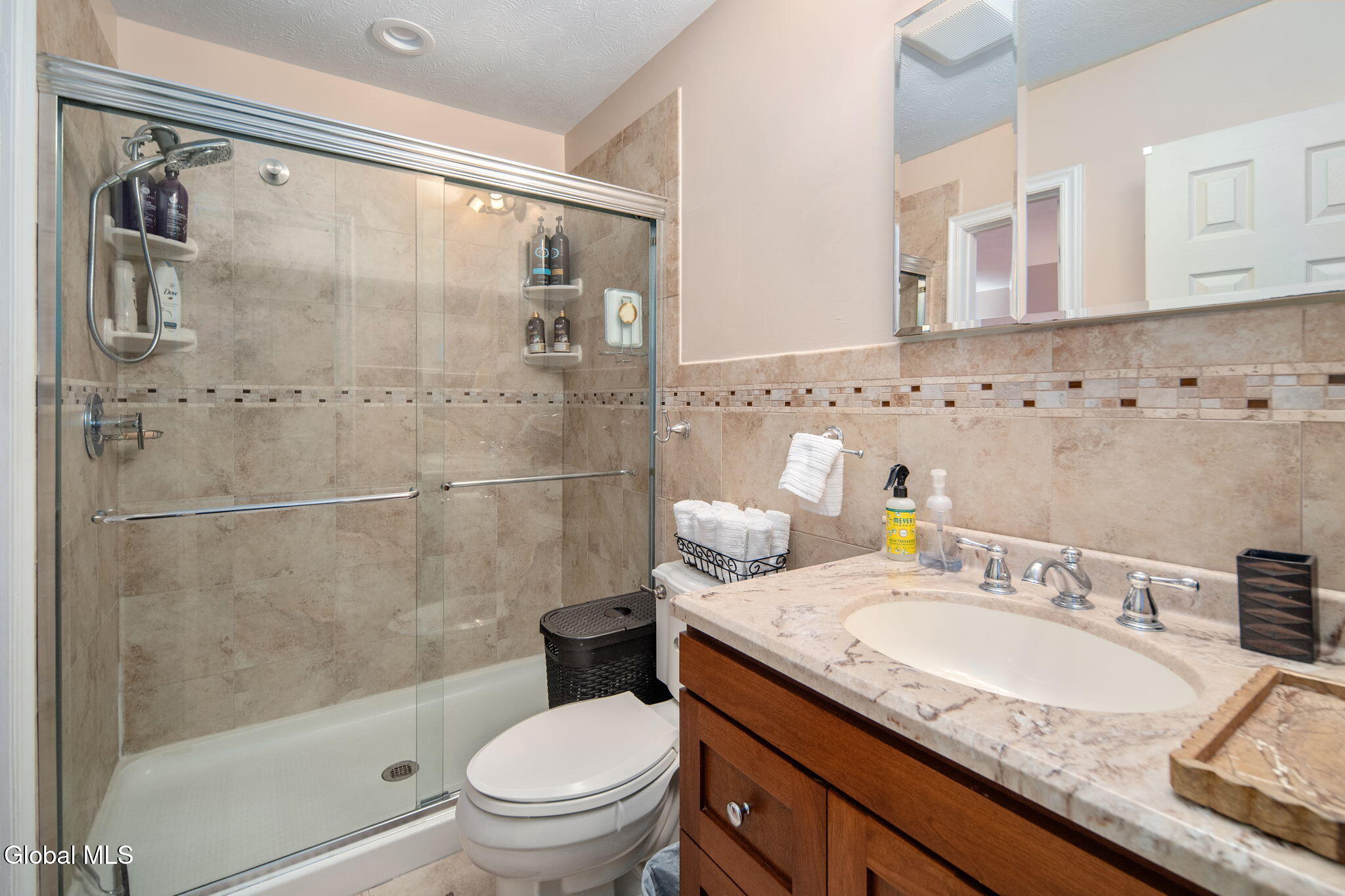 302 Quidor Court Slingerlands NY 12159