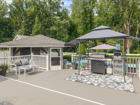 302 Quidor Court Slingerlands NY 12159