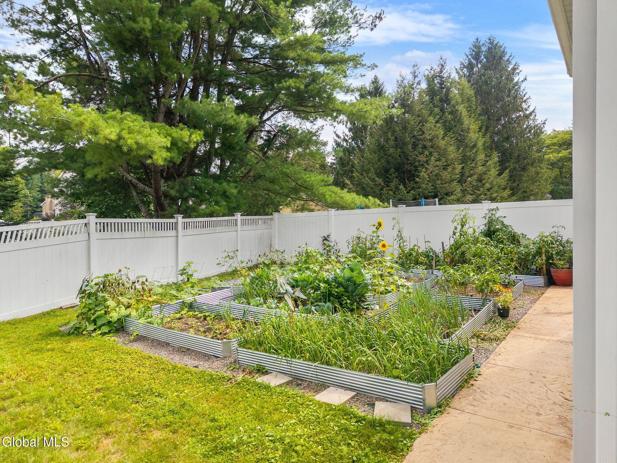 302 Quidor Court Slingerlands NY 12159